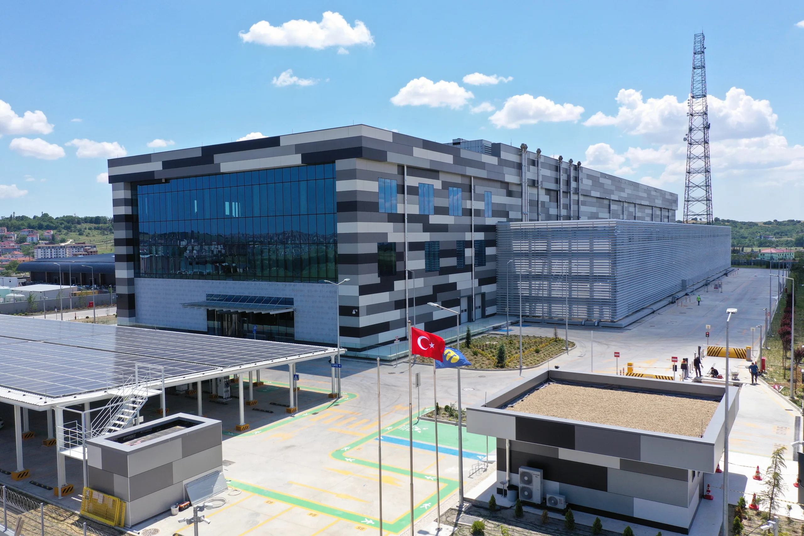 Rechenzentrum Europa - Modul 3 – Bild 1